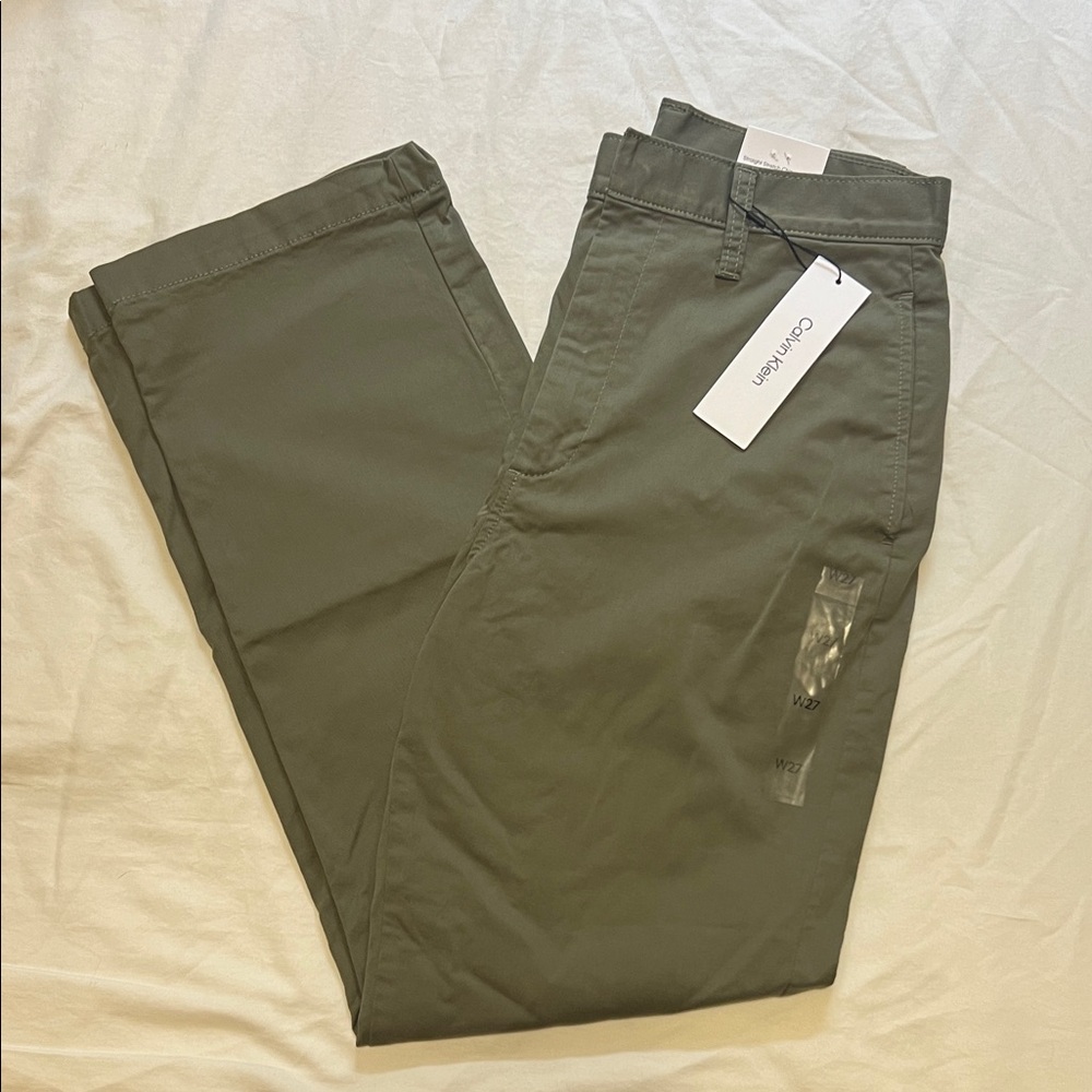 Women’s Straight Stretch Chino